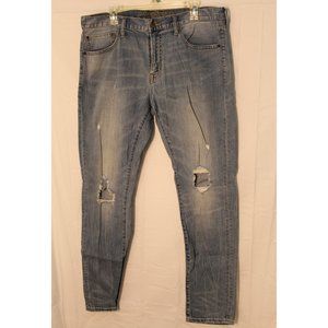 American Eagle Men's Jeans Light/Dark Ripped